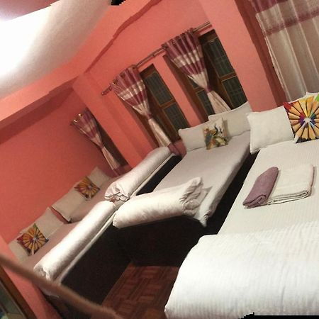 Shristi Hotel & Lodge Bandipur Exterior photo