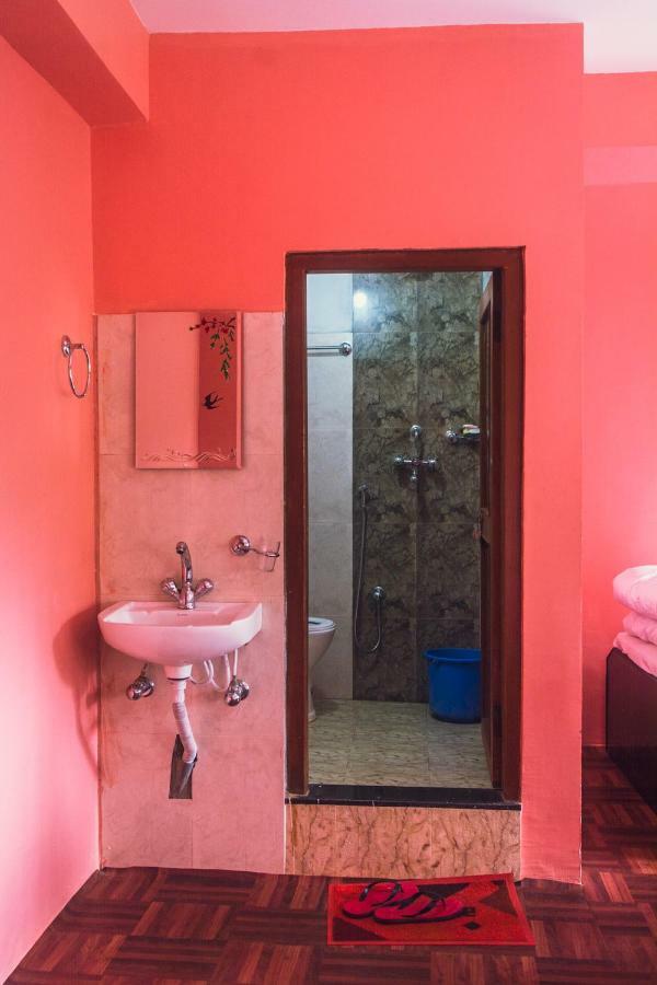 Shristi Hotel & Lodge Bandipur Exterior photo